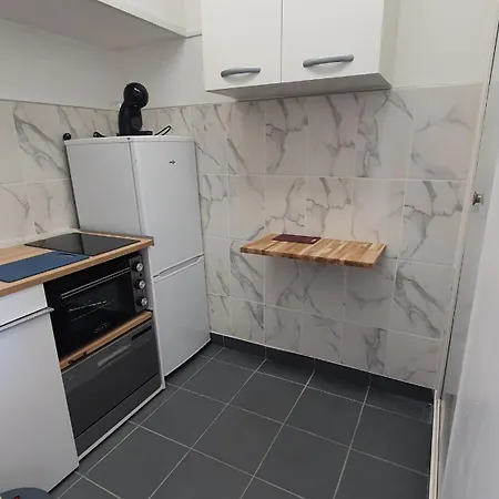 Du Parc Piscine Apartment Souillac
